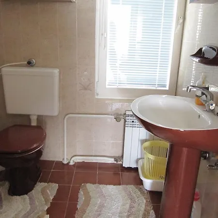 Apartment Maja *